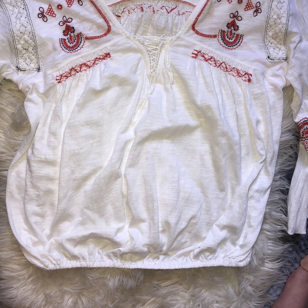 Free People | white embroidered peasant top M - Picture 4 of 5